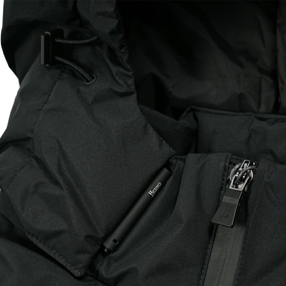 SALE|HERNO Laminar ポリエステル100% フード付きダウンジャケット (GORE - TEX INFINIUM WINDSTOPPER)|412970 - 44|GUARDAROBA MILANO OFFICIAL STORE