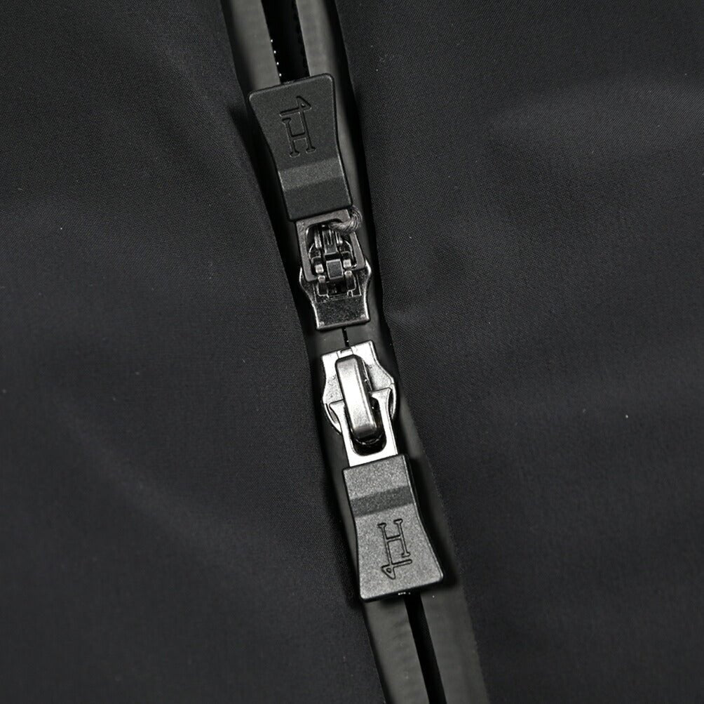 25 - 26AW HERNO "FUNCTIONAL WARDROBE" 高機能撥水ナイロン ダウンジャケットフーディー|425733 - 46|GUARDAROBA MILANO OFFICIAL STORE