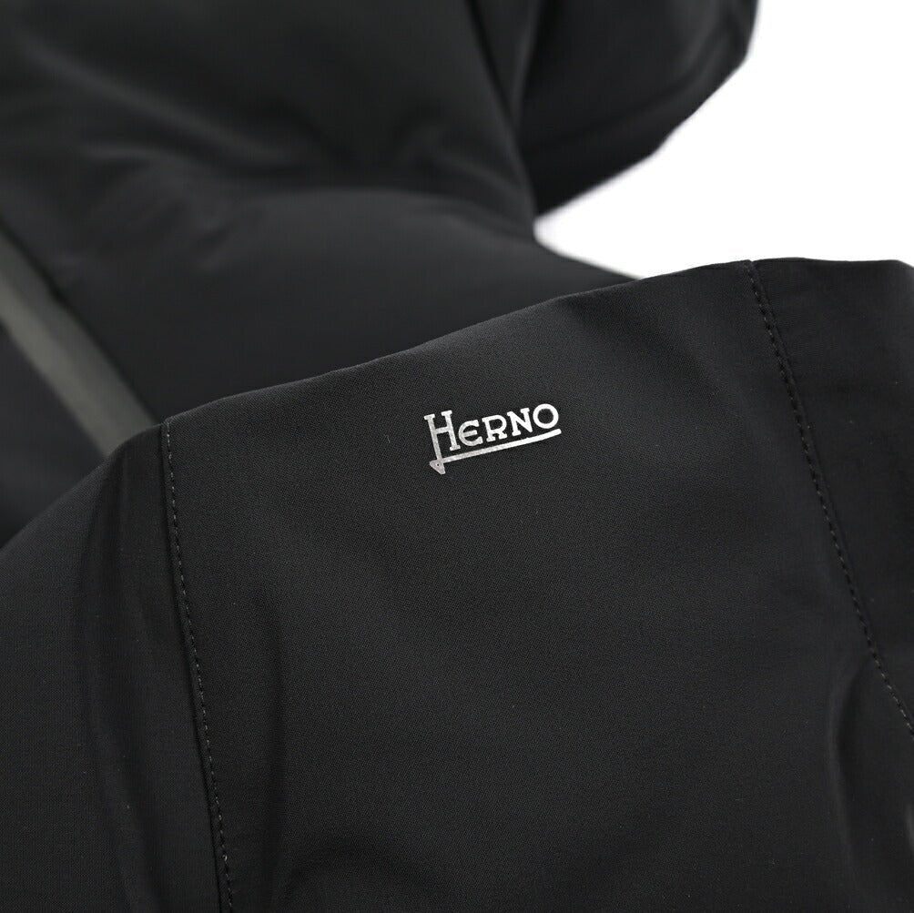 25 - 26AW HERNO "FUNCTIONAL WARDROBE" 高機能撥水ナイロン ダウンジャケットフーディー|425733 - 46|GUARDAROBA MILANO OFFICIAL STORE