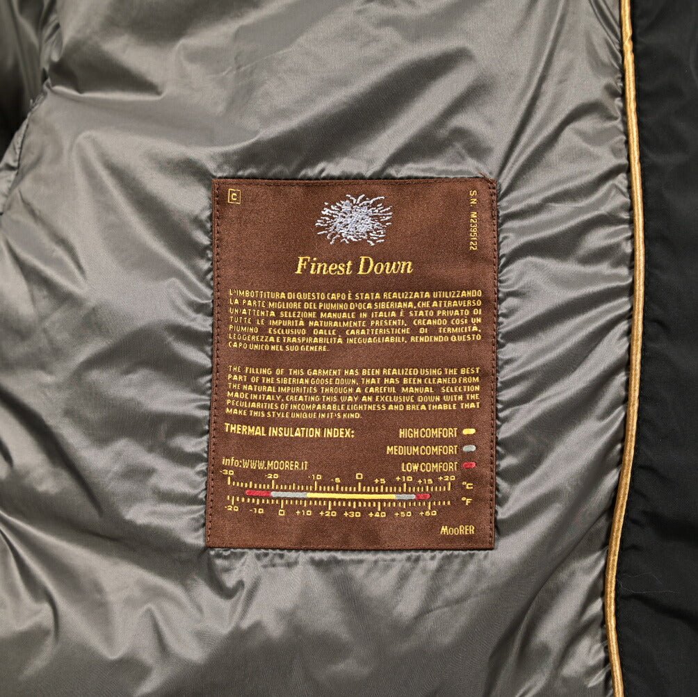 《レディース》25 - 26AW MOORER "BREUIL - FUR - STP" ポリエステル100% ダウンコート リアルファーフーディー / ACQUA PROOF(防水)|424041 - 38|GUARDAROBA MILANO OFFICIAL STORE