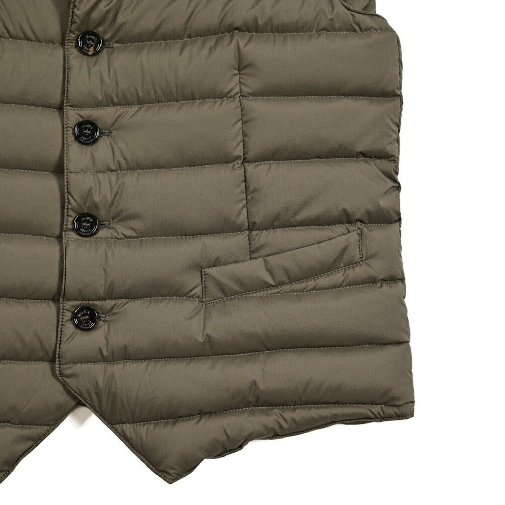 SALE|25SS MOORER SIDNEY - S3 スタンドカラーライトウェイトダウンベスト|418132 - 46|GUARDAROBA MILANO OFFICIAL STORE