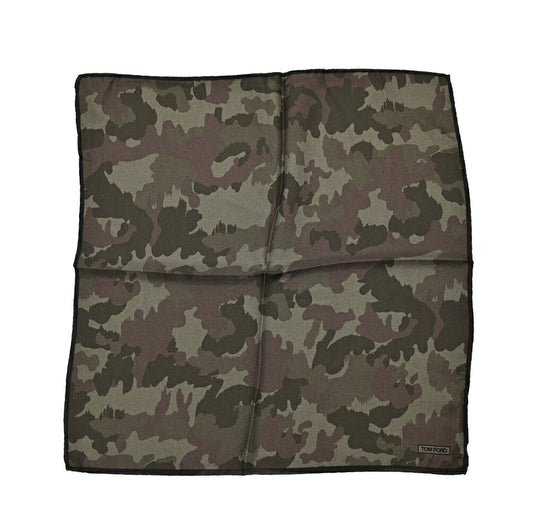 TOM FORD シルク100% 総柄ポケットチーフ