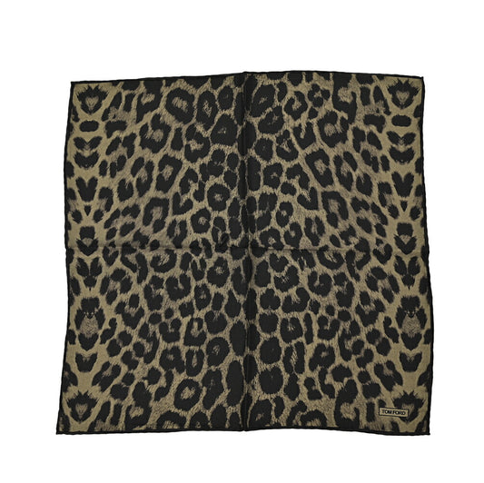 TOM FORD シルク100% 総柄ポケットチーフ