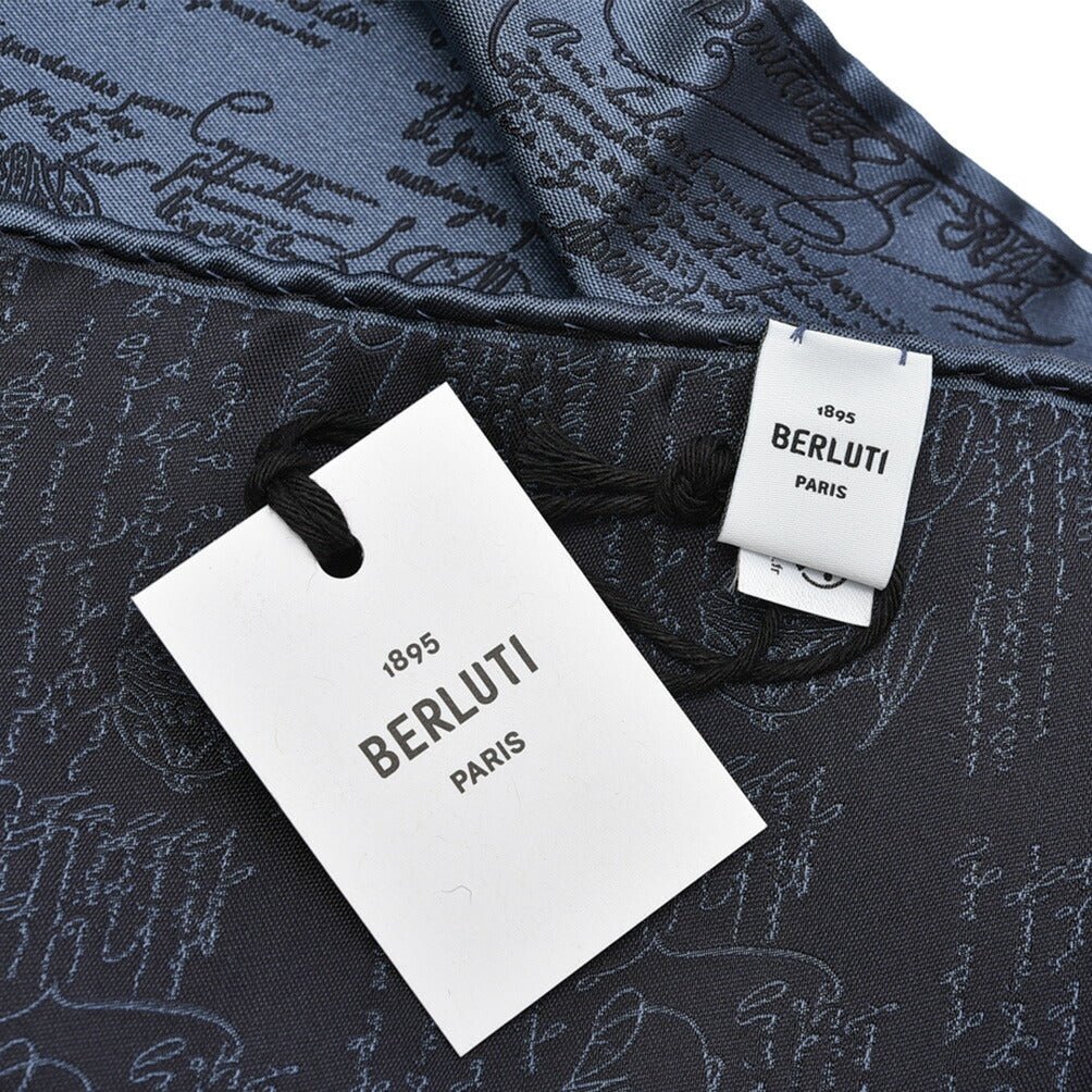 BERLUTI マルベリーシルク100% スクリット柄ポケットチーフ|421380|GUARDAROBA MILANO OFFICIAL STORE