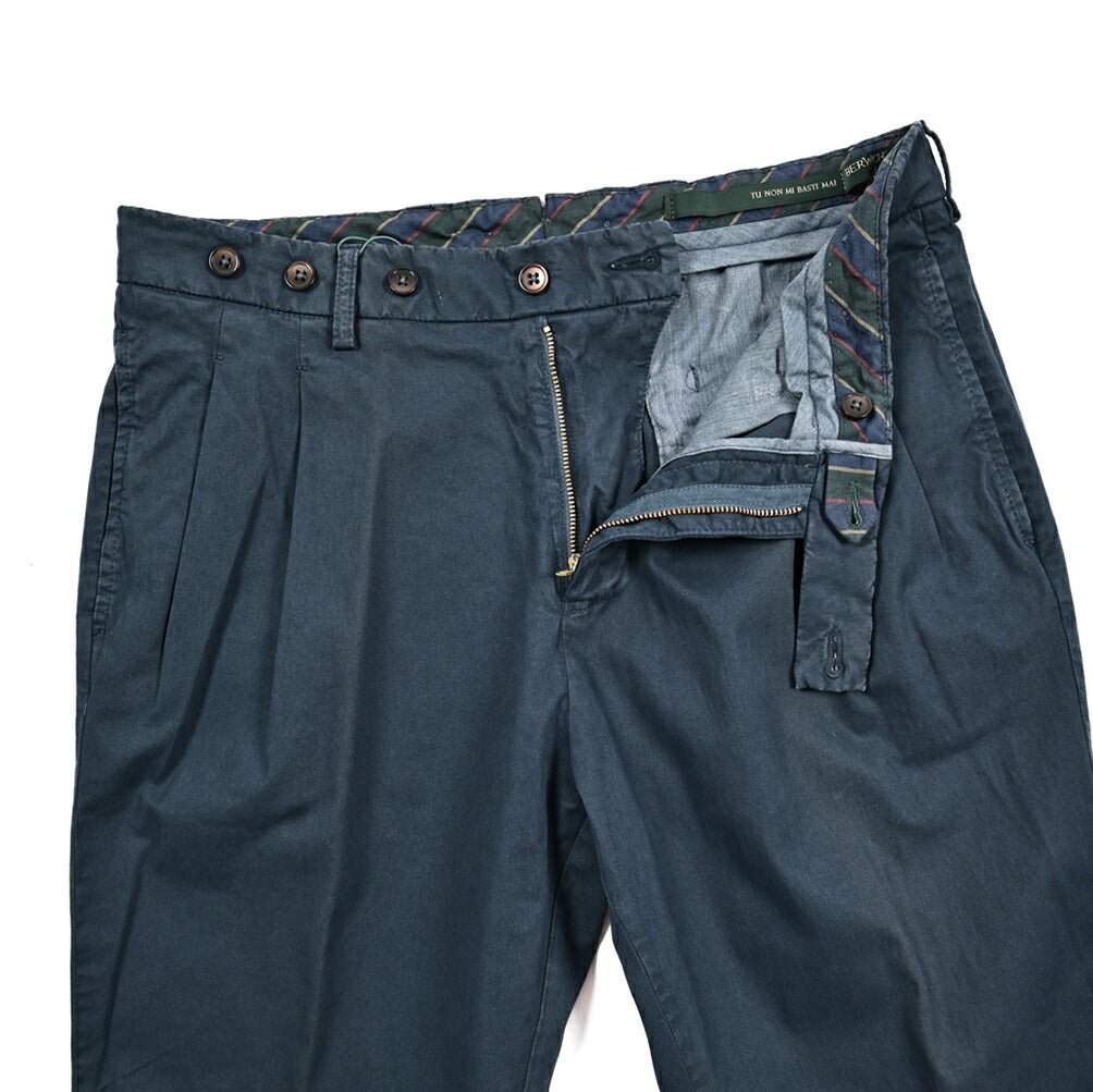 BERWICH "BARBER" ストレッチコットン ツータックスラックス|425198 - 44|GUARDAROBA MILANO OFFICIAL STORE