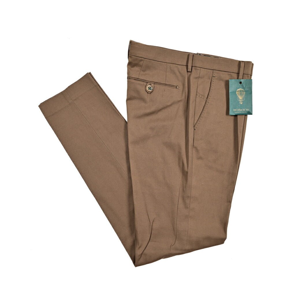 BERWICH "MORELLO" ストレッチコットン ワンタックスリムパンツ|425179 - 46|GUARDAROBA MILANO OFFICIAL STORE