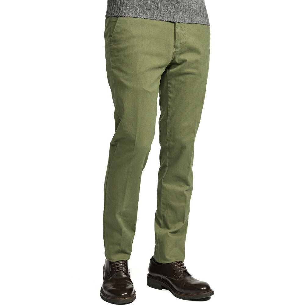 BERWICH "MORELLO - GD" ストレッチコットンチノ ノータックパンツ カーキグリーン(militare5520) 44 | GUARDAROBA MILANO OFFICIAL STORE