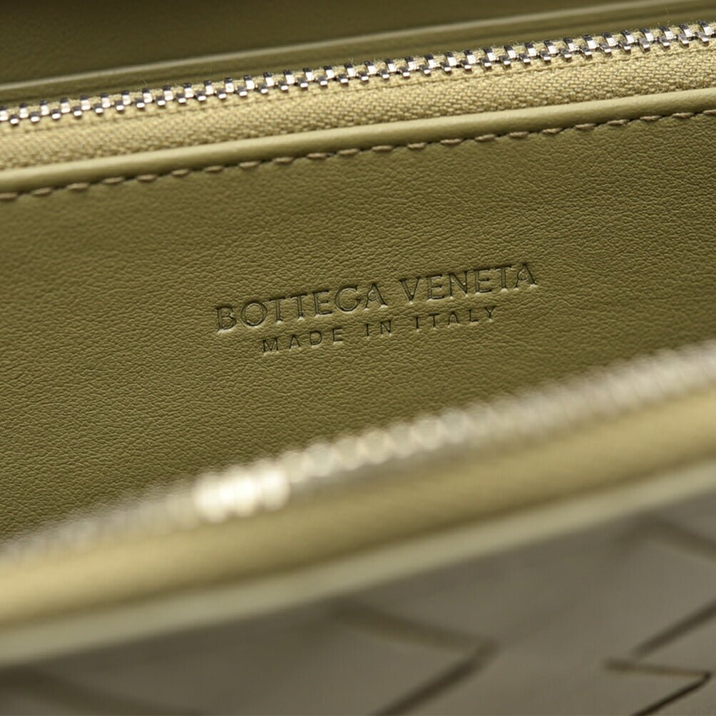 BOTTEGA VENETA イントレチャートレザー コンチネンタルウォレット(長財布)|415906|GUARDAROBA MILANO OFFICIAL STORE