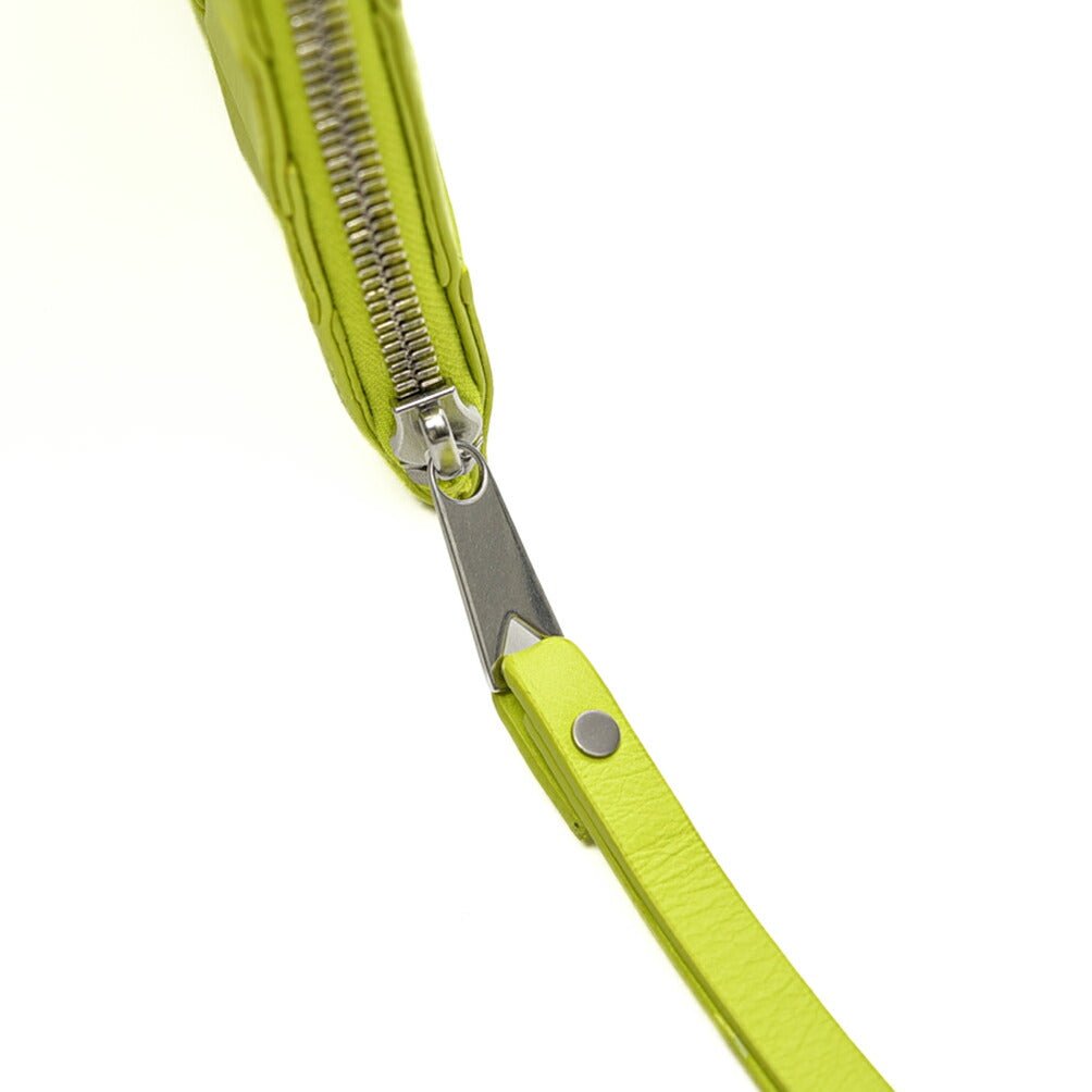 SALE|BOTTEGA VENETA マキシイントレチャートレザー クラッチバッグ|415928|GUARDAROBA MILANO OFFICIAL STORE