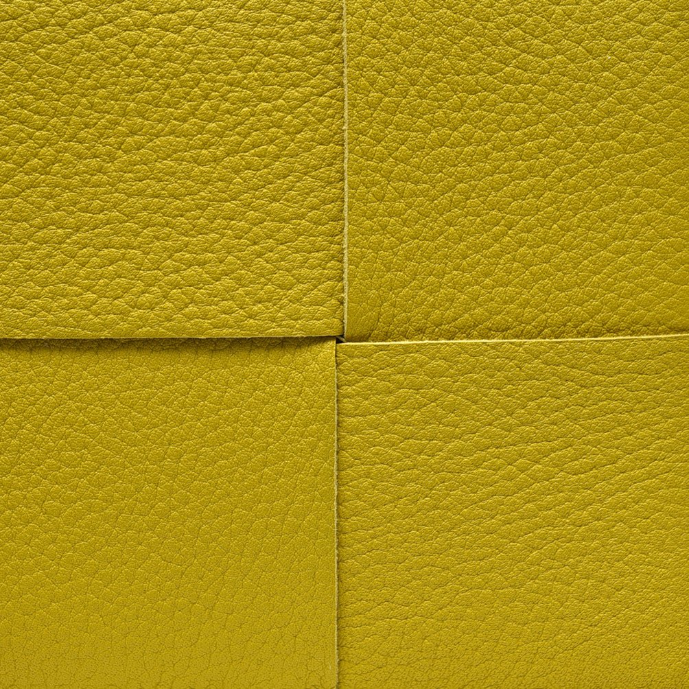 BOTTEGA VENETA カーフスキン イントレチャートレザーフォールディングウォレット(二つ折り財布)|415911|GUARDAROBA MILANO OFFICIAL STORE