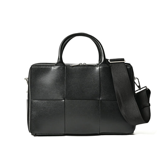 BOTTEGA VENETA "ARCO" カーフレザー100% トートバッグ / インレチャート ブラック 24cm×36cm×7.5cm×29cm×12cm | GUARDAROBA MILANO OFFICIAL STORE