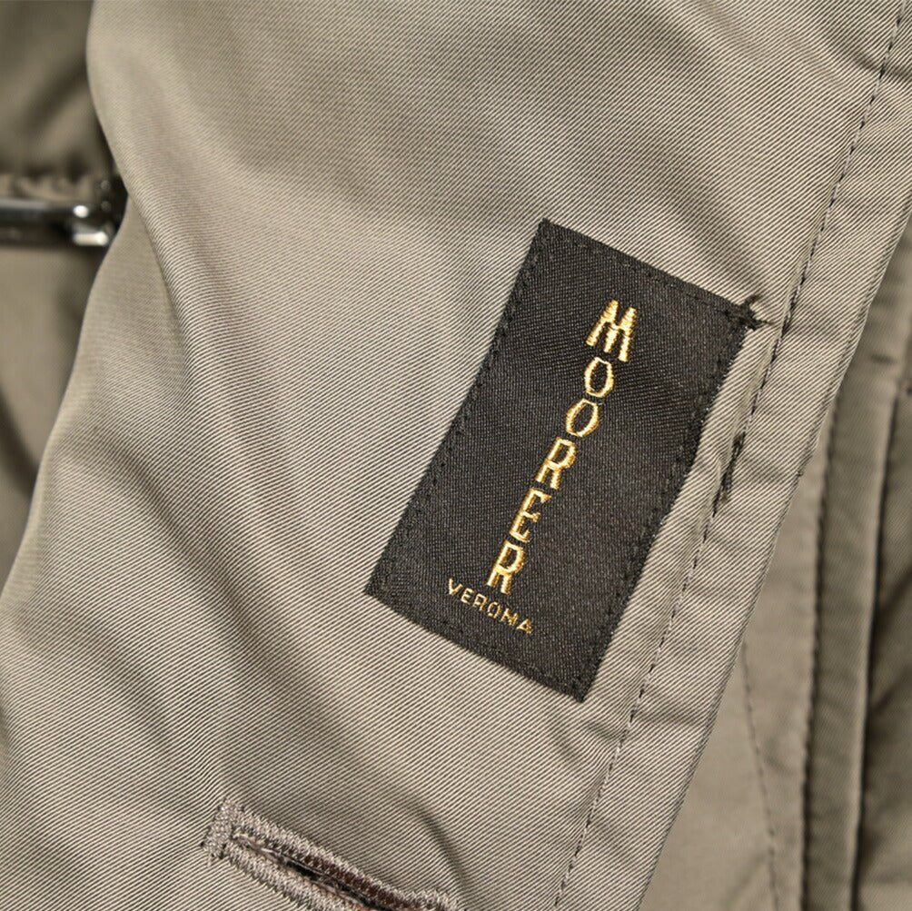 MOORER "SIRO - KM" ポリエステル100% スタンドカラーダウンジャケット|420469|GUARDAROBA MILANO OFFICIAL STORE