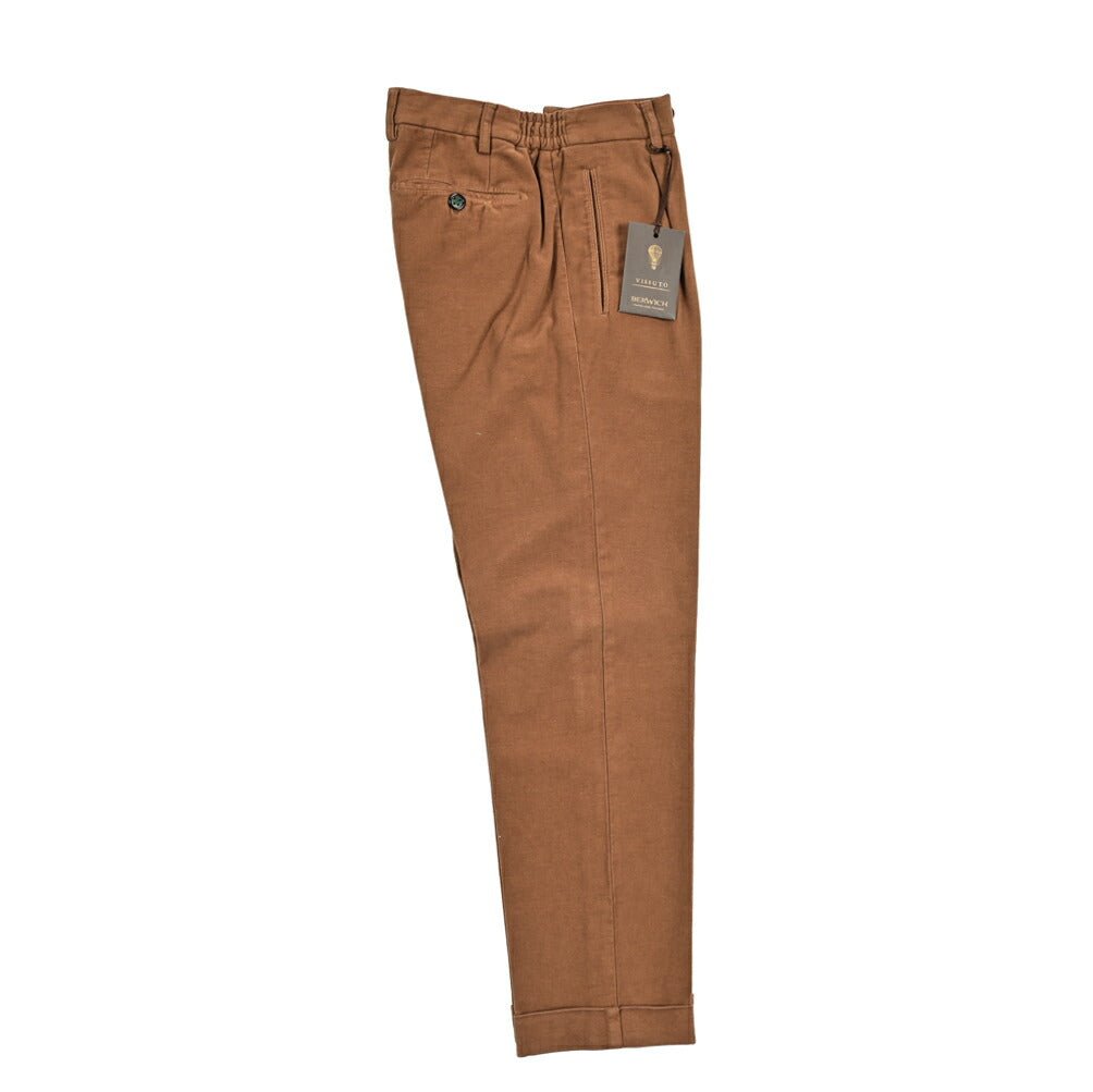 SALE|BERWICH RETRO ストレッチコットン 微起毛ワンタックチノスラックス|413436 - 48|GUARDAROBA MILANO OFFICIAL STORE