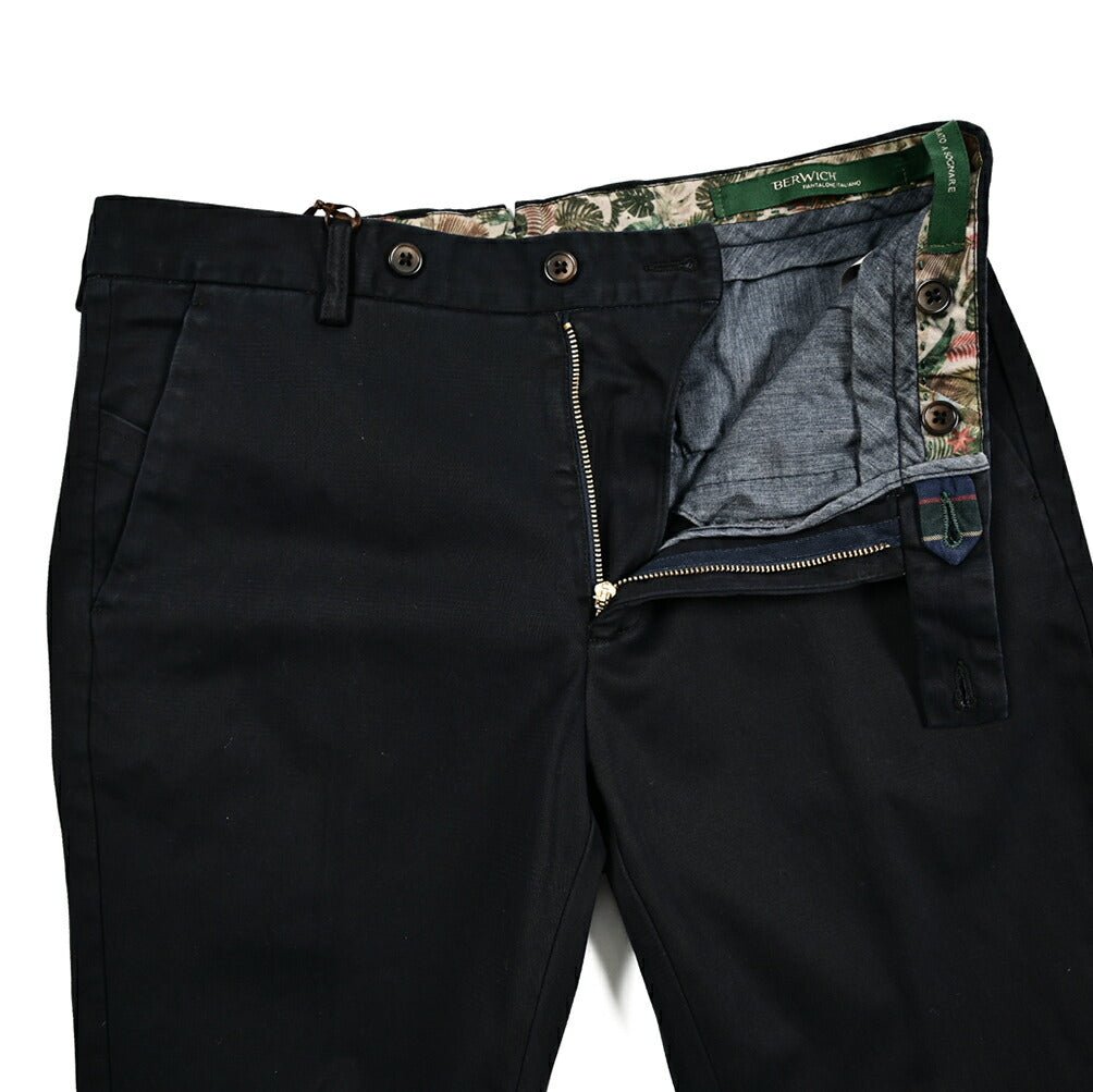 SALE|BERWICH ストレッチコットン ノータックチノスラックス|412054 - 52|GUARDAROBA MILANO OFFICIAL STORE