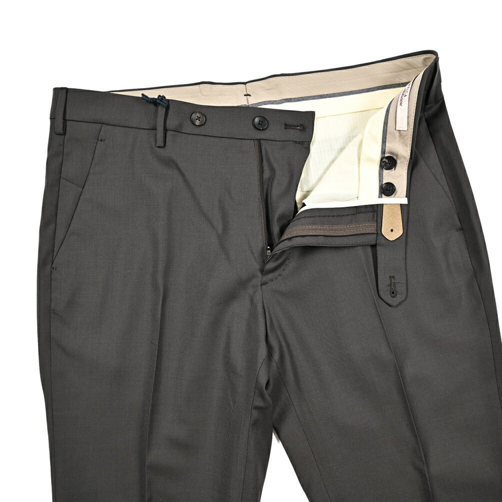 SALE|BERWICH "MORELLO" ヴァージンウール100% ノータックスリムパンツ|424992 - 46|GUARDAROBA MILANO OFFICIAL STORE