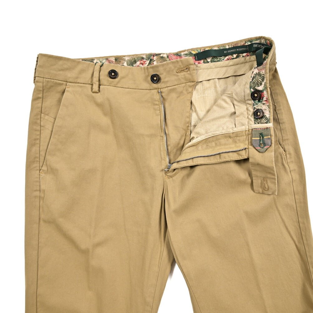 SALE|BERWICH "MORELLO" ストレッチコットンチノ ノータックスリムスラックス|425161 - 46|GUARDAROBA MILANO OFFICIAL STORE