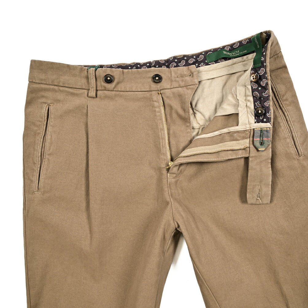 SALE|BERWICH RETRO ストレッチコットン ワンタックチノスラックス|411683 - 46|GUARDAROBA MILANO OFFICIAL STORE