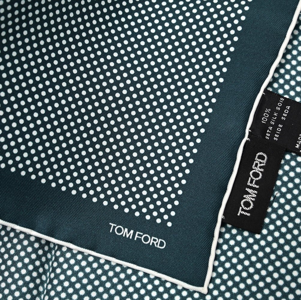 TOM FORD シルク100% ドット柄ポケットチーフ|428991|GUARDAROBA MILANO OFFICIAL STORE