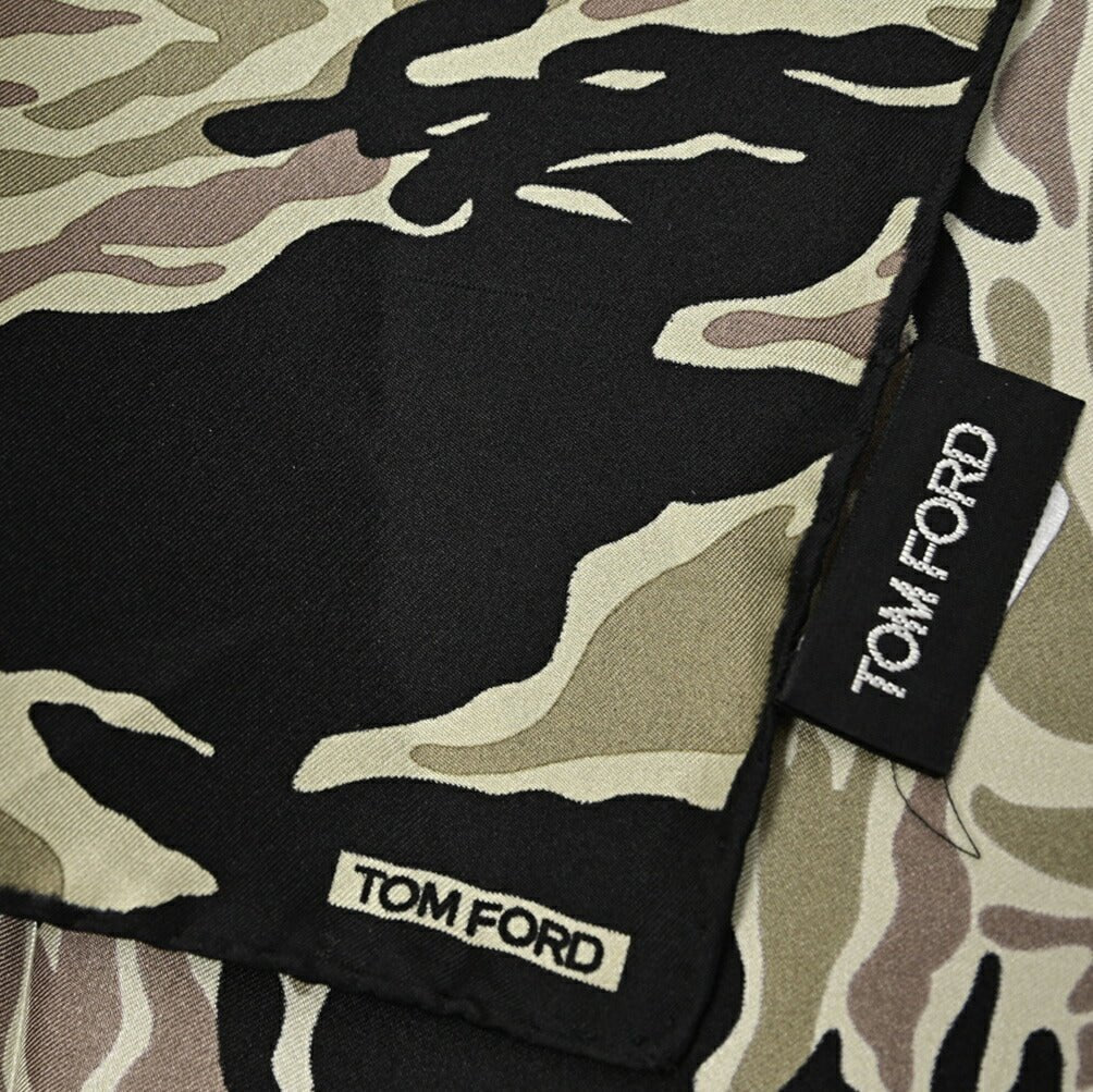 TOM FORD シルク100% 総柄ポケットチーフ|428994|GUARDAROBA MILANO OFFICIAL STORE