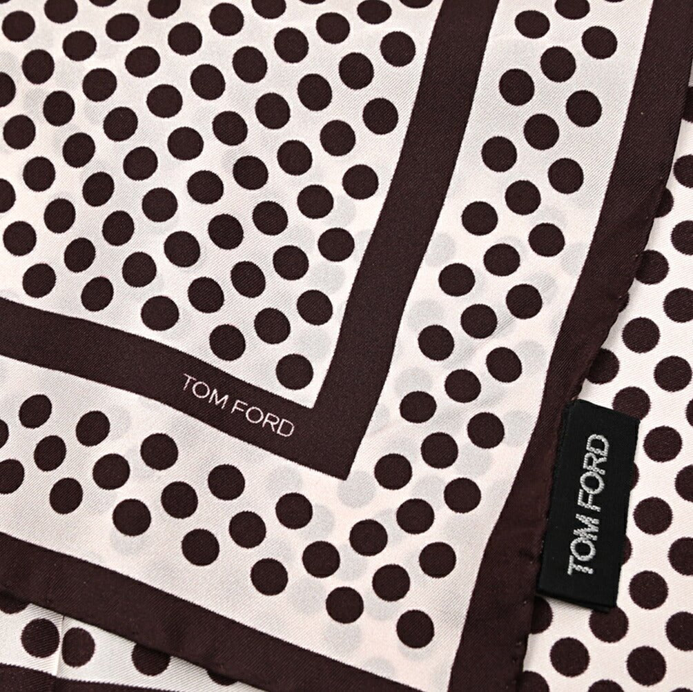 TOM FORD シルク100% ポケットチーフ|429012|GUARDAROBA MILANO OFFICIAL STORE