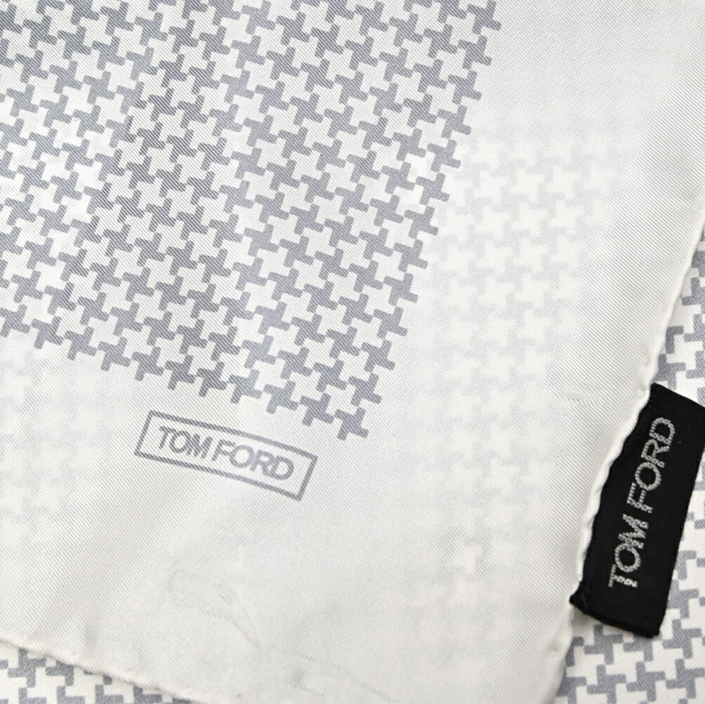 TOM FORD シルク100% 総柄ポケットチーフ|429047|GUARDAROBA MILANO OFFICIAL STORE