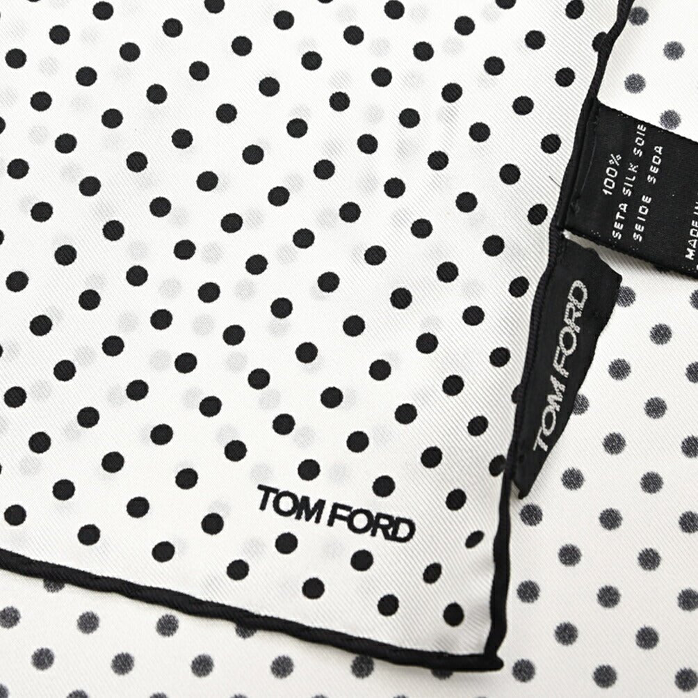 TOM FORD シルク100% ドット柄ポケットチーフ|429049|GUARDAROBA MILANO OFFICIAL STORE