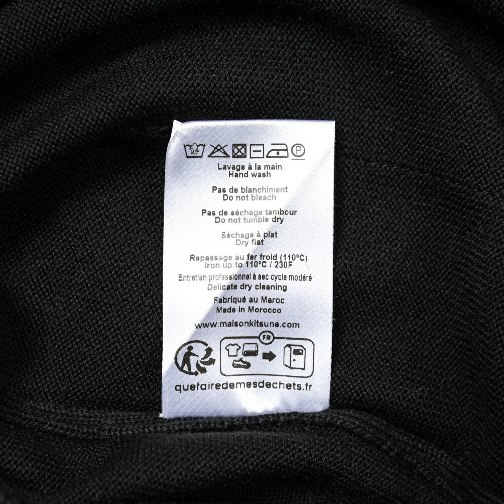 MAISON KITSUNE ウール100% フォックスヘッドパッチVネックカーディガン|397876 - XS|GUARDAROBA MILANO OFFICIAL STORE