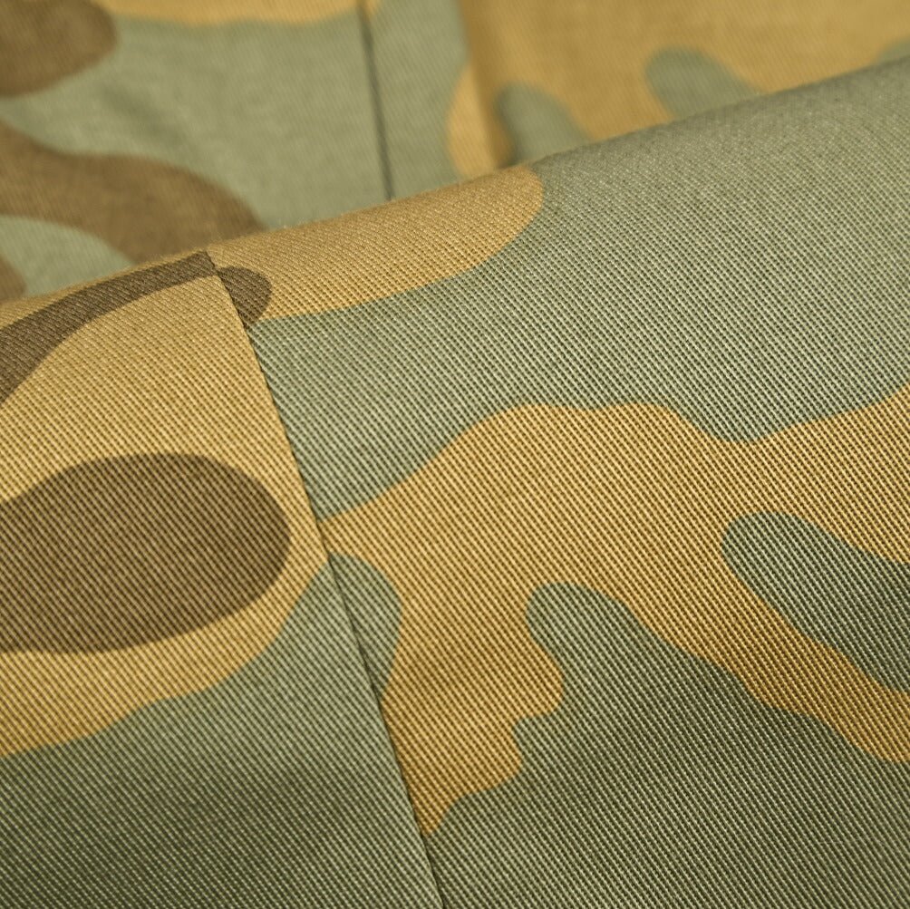 【10%OFFクーポン】TAGLIATORE コットンポリウレタン ツータックチノショーツ(ハーフパンツ) / B - CABANA｜GUARDAROBA MILANO OFFICIAL STORE