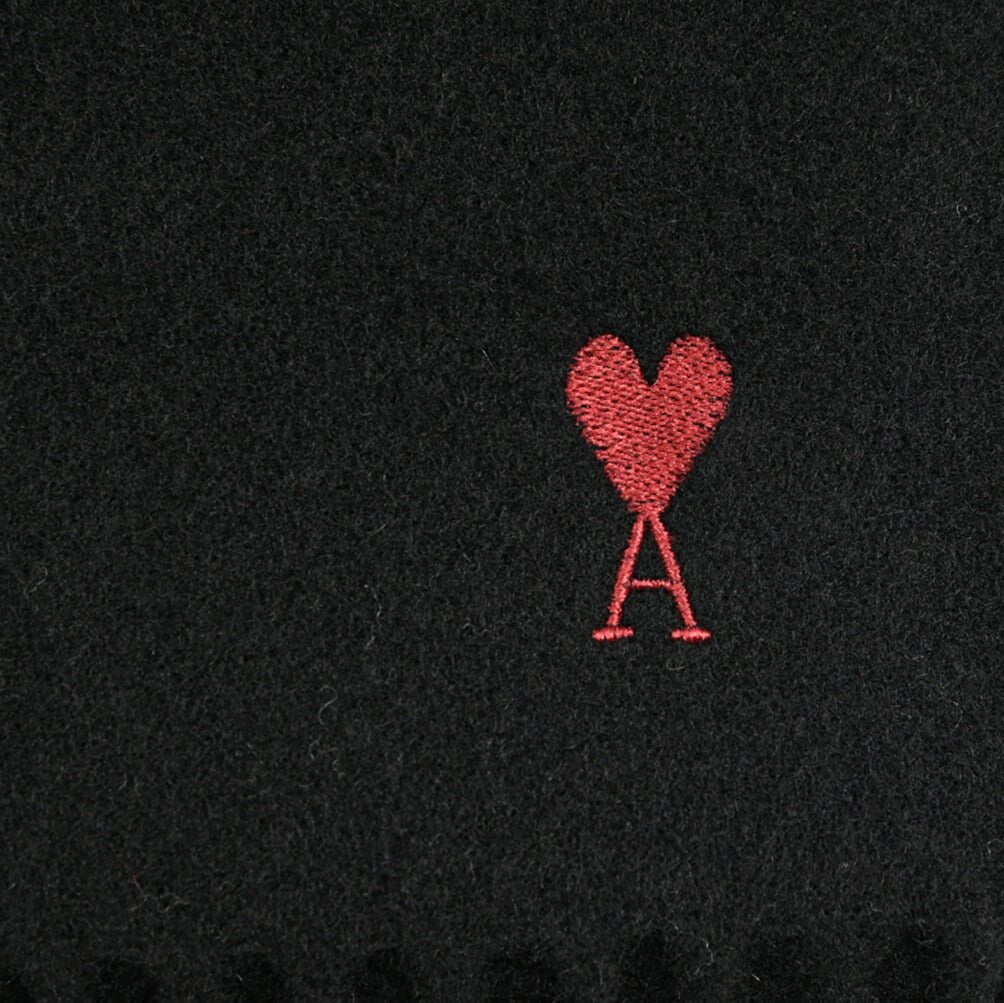 25 - 26AW AMI PARIS ウール100% ワンポイントロゴマフラー｜426491｜GUARDAROBA MILANO OFFICIAL STORE