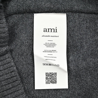 25 - 26AW AMI PARIS ヴァージンウール100% ワンポイントロゴニットカーディガン｜426513 - S｜GUARDAROBA MILANO OFFICIAL STORE