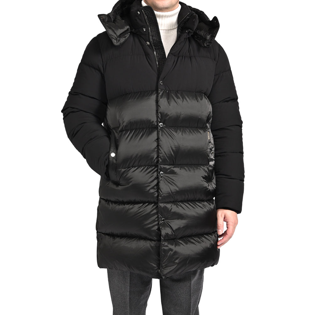25 - 26AW MOORER "YURAN - SHK" ナイロン100% フード付きダウンコート / ACQUA RESISTANT (撥水)｜426585-46｜GUARDAROBA MILANO OFFICIAL STORE