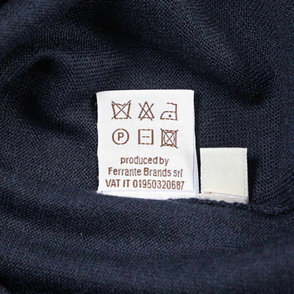 26 - 27AW FILIPPO DE LAURENTIIS メリノウール100% クルーネックニットセーター / SUPERFINE 120's ネイビー 46 | GUARDAROBA MILANO OFFICIAL STORE