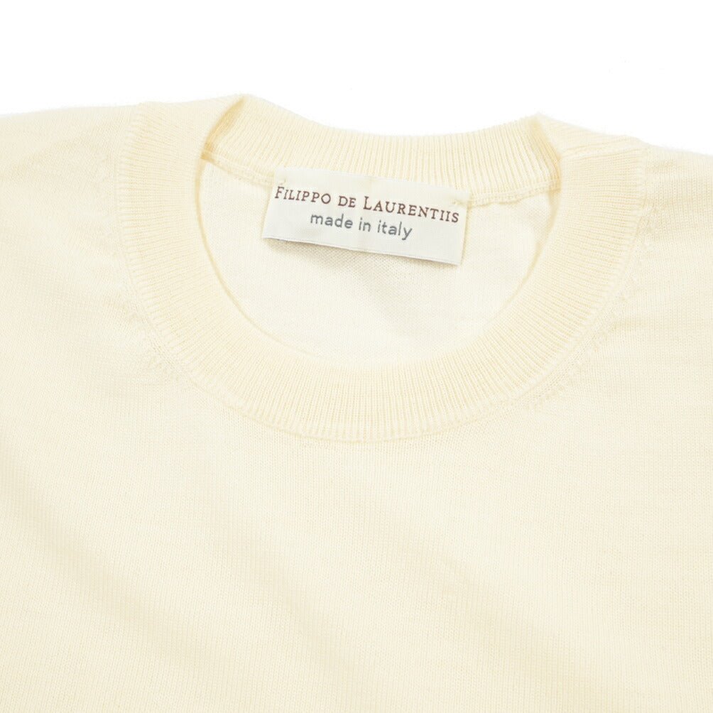 26 - 27AW FILIPPO DE LAURENTIIS メリノウール100% クルーネックニットセーター / SUPERFINE 120's オフホワイト 46 | GUARDAROBA MILANO OFFICIAL STORE