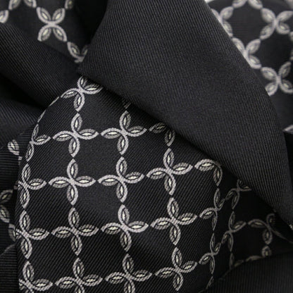 26-27AW TAGLIATORE シルク100% 幾何柄スカーフ ブラック(BLACK) 160cm×8cm | GUARDAROBA MILANO OFFICIAL STORE
