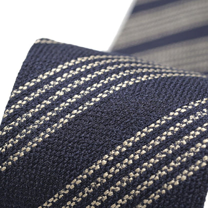 26-27AW TAGLIATORE ウール混シルク レジメンタルネクタイ ネイビー 148cm×7.5cm | GUARDAROBA MILANO OFFICIAL STORE