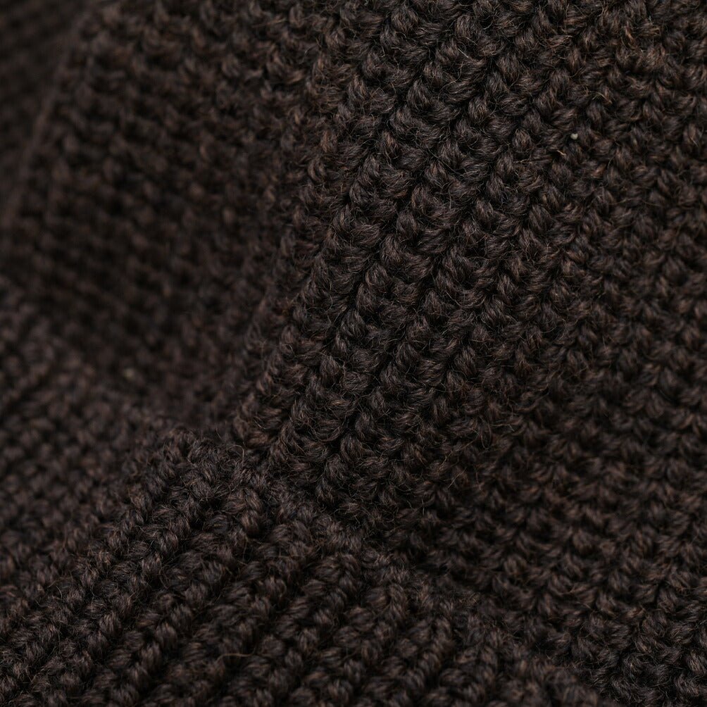 26-27AW TAGLIATORE “GROUSE” エクストラファインメリノウール100% ニットキャップ ブラウン 50cm×21cm | GUARDAROBA MILANO OFFICIAL STORE