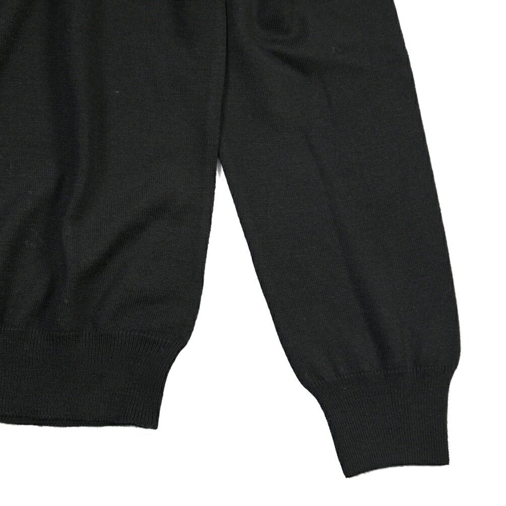 26-27AW TAGLIATORE “MICK” ヴァージンウール100% Vネックニットセーター ブラック 50 | GUARDAROBA MILANO OFFICIAL STORE