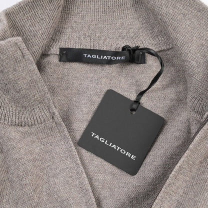 26-27AW TAGLIATORE “RAYMOND” ヴァージンウール100% ジップアップニットセーター グレージュ 50 | GUARDAROBA MILANO OFFICIAL STORE