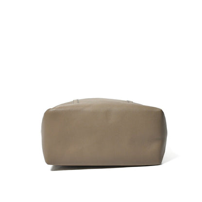 26SS MAISON KITSUNE レザートートバッグ グレージュ(TAUPE GRAY) H39cm×W32cm×D15cm | GUARDAROBA MILANO OFFICIAL STORE