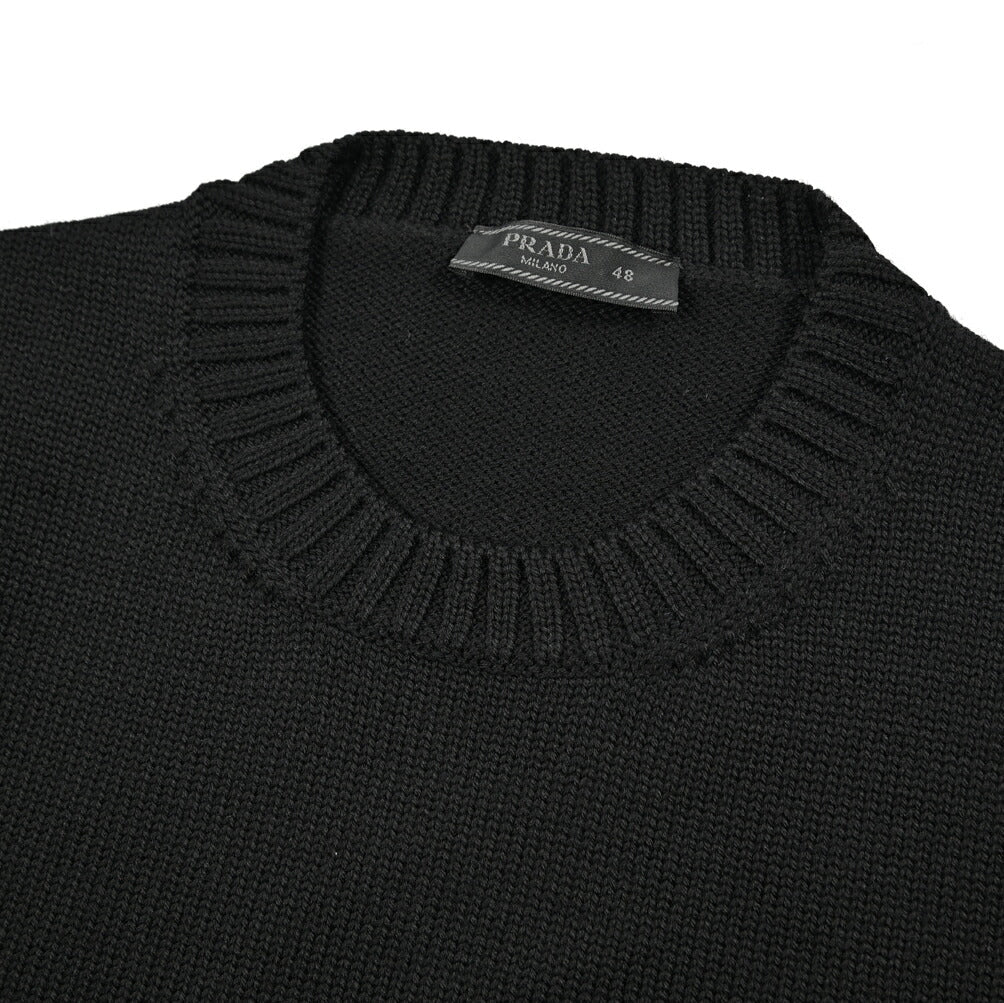 26SS PRADA GIROCOLLO ヴァージンウール100% トライアングルロゴニットセーター｜435841-46｜GUARDAROBA MILANO OFFICIAL STORE