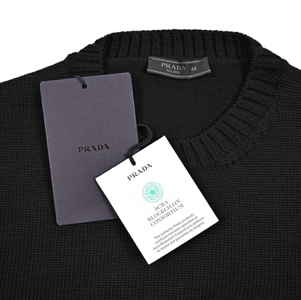 26SS PRADA GIROCOLLO ヴァージンウール100% トライアングルロゴニットセーター｜435841-46｜GUARDAROBA MILANO OFFICIAL STORE