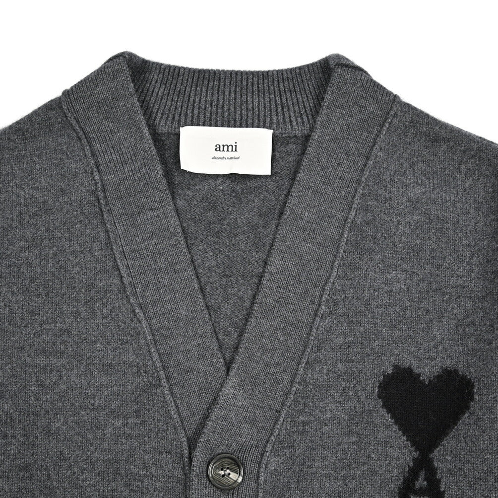 25-26AW AMI PARIS ヴァージンウール100% ワンポイントロゴニットカーディガン