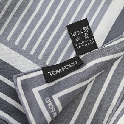 TOM FORD シルク100% 幾何柄ポケットチーフ