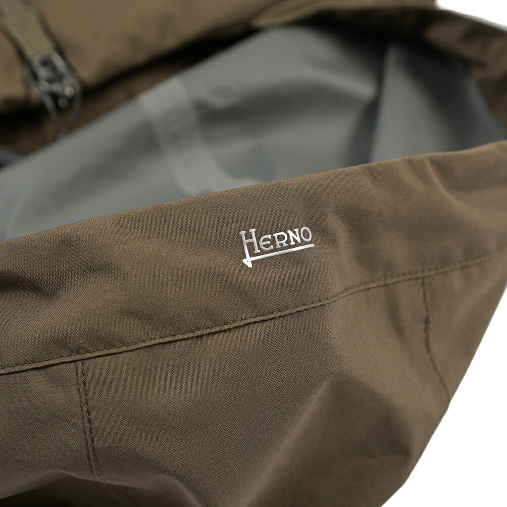 HERNO “FUNCTIONAL WARDROBE” ポリエステル100% フード付きライトコート PRO-METEO 撥水 防風 透湿 / レディース