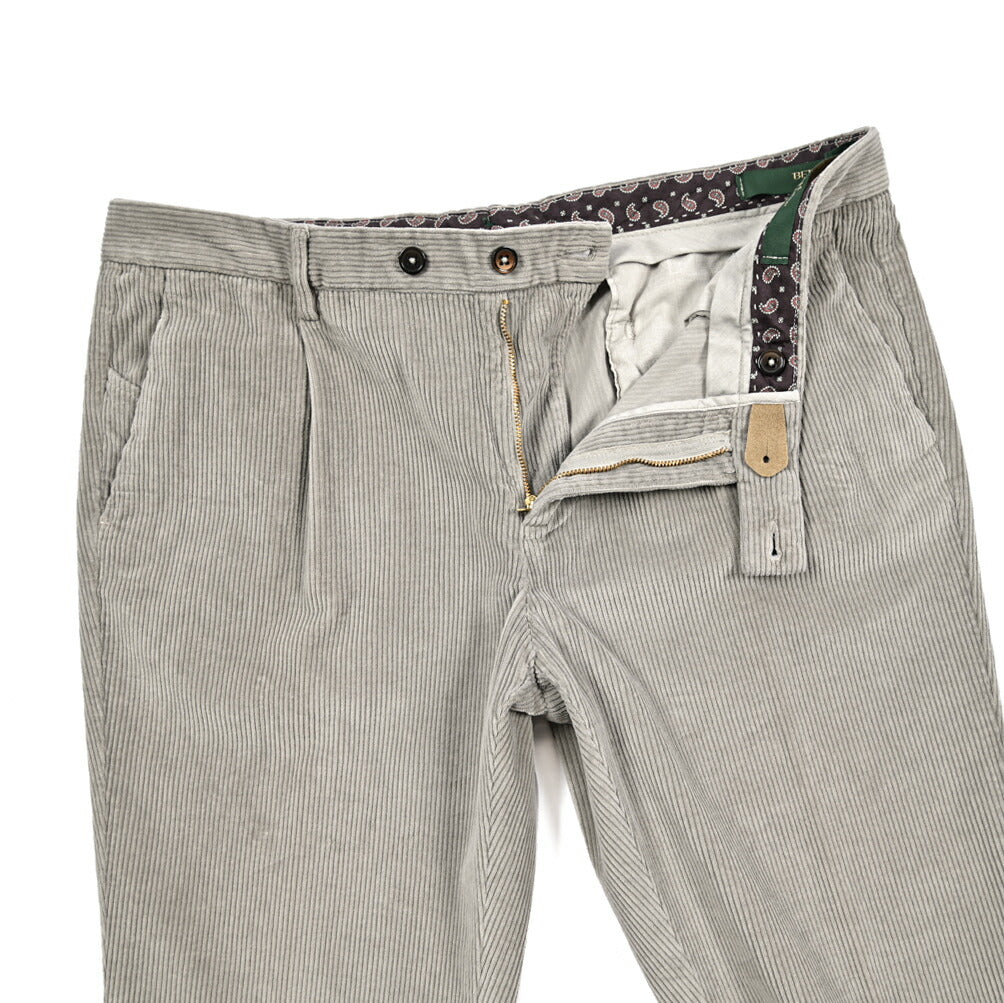 BERWICH “MORELLO 1P-GD” ストレッチコットン 中畝コーデュロイワンタックパンツ