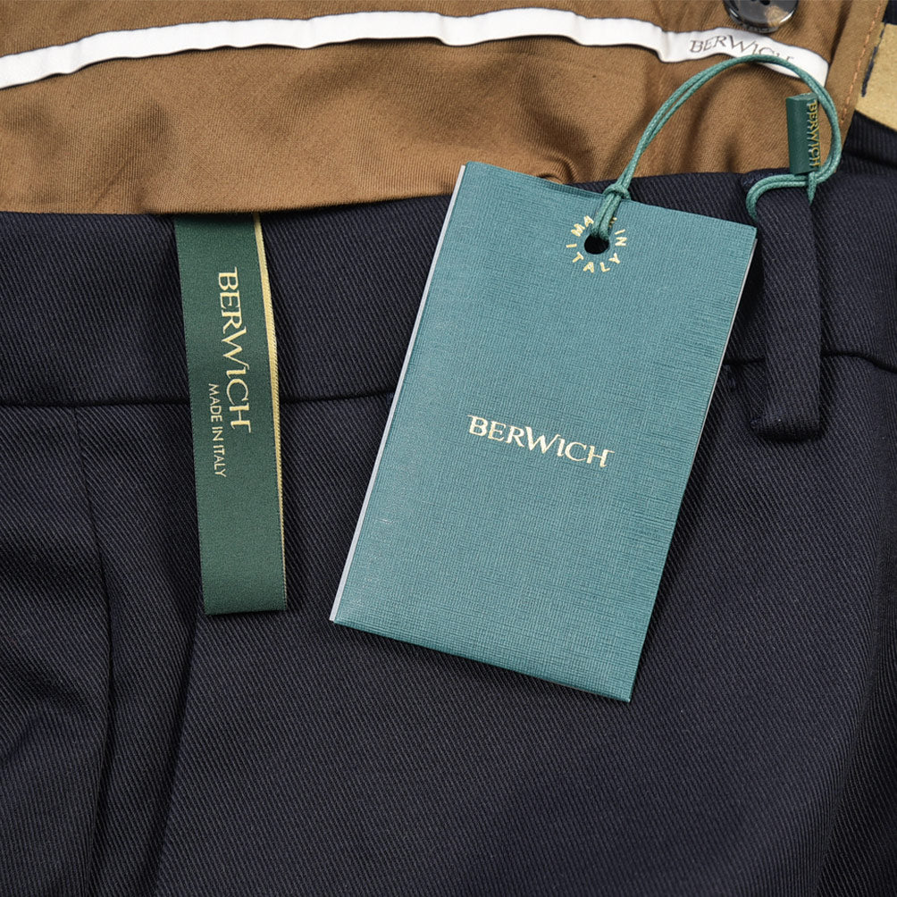 BERWICH “YRETRO” ストレッチコットン ノータックチノパンツ