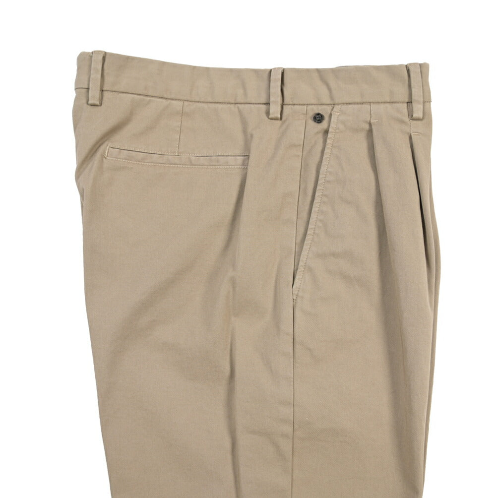 GTA “DANTE” ストレッチコットン ツータックチノパンツ / COMFORT FIT