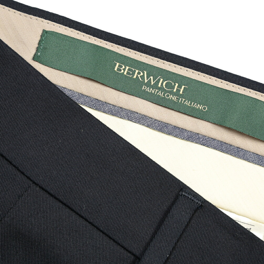 BERWICH “VULCANO 23” ストレッチコットン ノータックチノパンツ