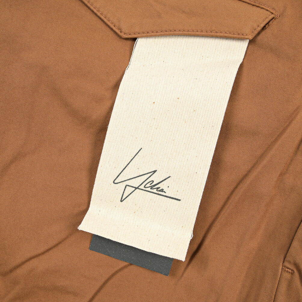 YCHAI “ROBUSTO” ストレッチコットン ツータックチノパンツ / TAPERED FIT