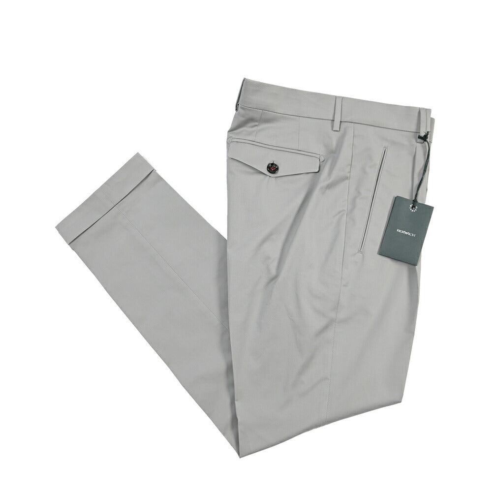 SUMMER SALE｜26SS BERWICH “RETRO THECA 1P” ストレッチコットン ワンタックチノパンツ